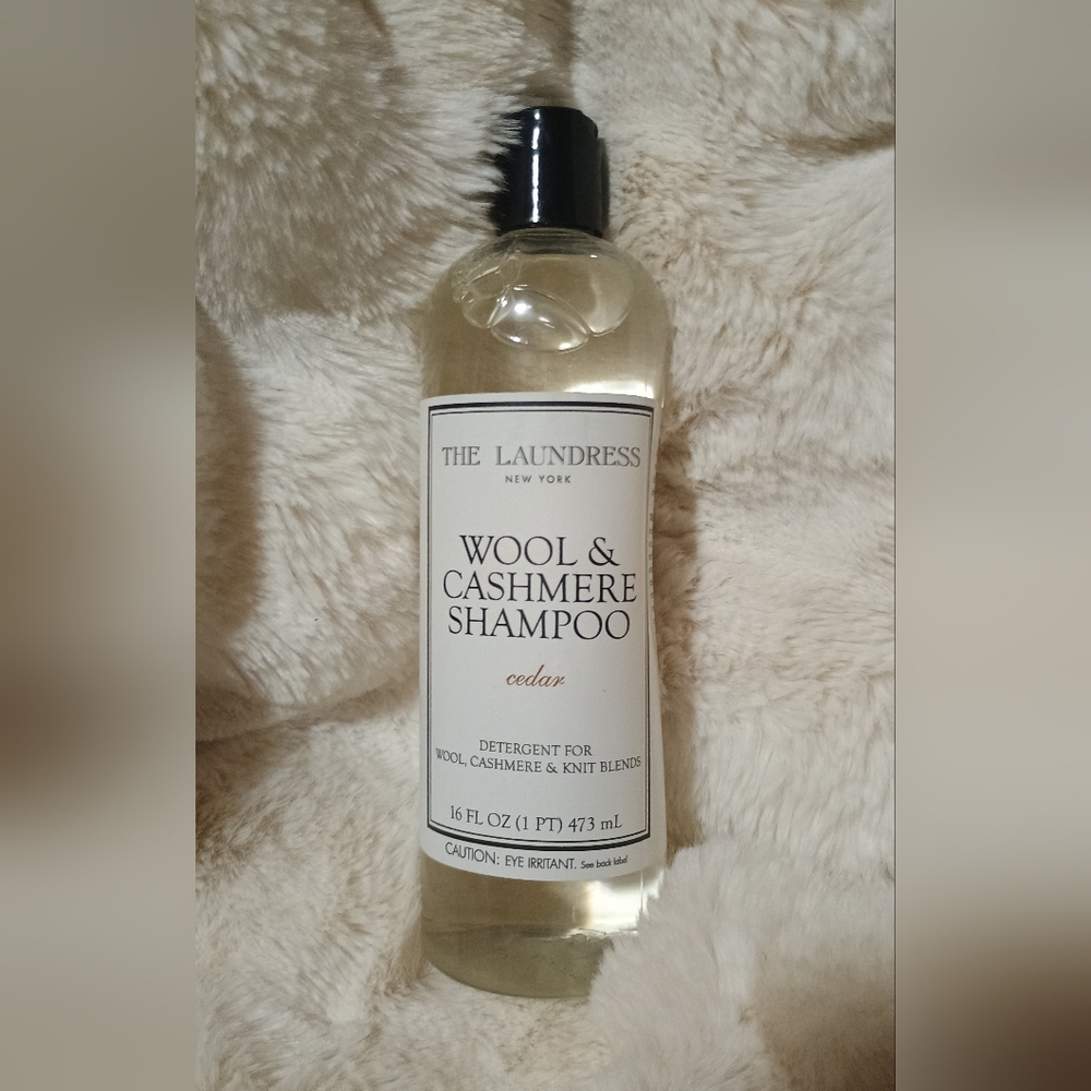 The Laundress Wool & Cashmere Shampoo